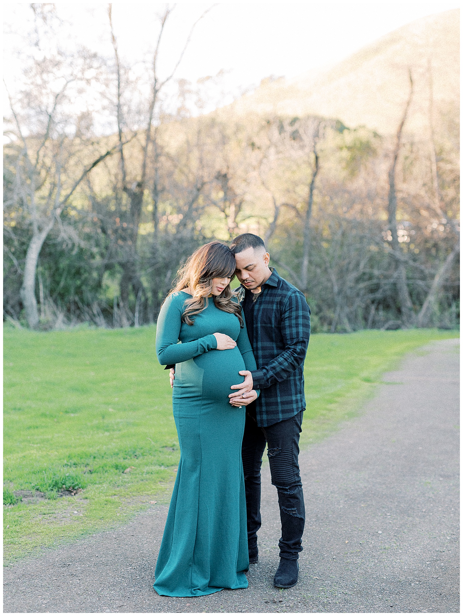 san francisco wedding and portrait photographer doing a maternity session in garin park fremont california, maternity photo with husband